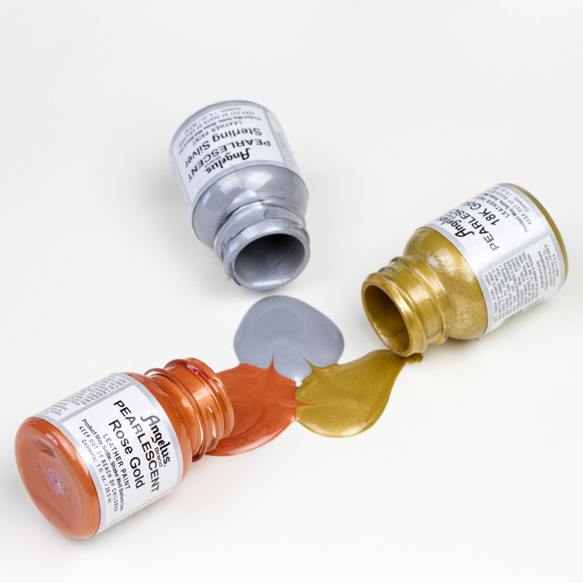 Leerverf Coral (oranje) Angelus in potje 29.5ml €6.45 koop je bij Urban Art Shop Leerverf Coral (oranje) Angelus in potje 29.5ml €6.45 koop je bij Urban Art Shop